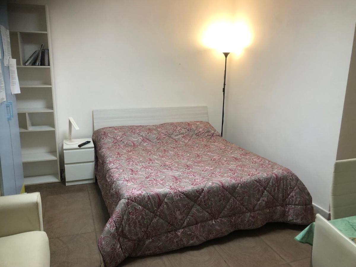Arenada Private Rooms And Apartment Sud Cagliari Exterior photo